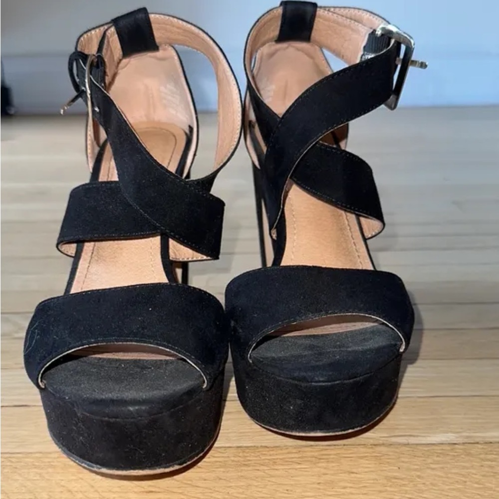 Black Platform Heels